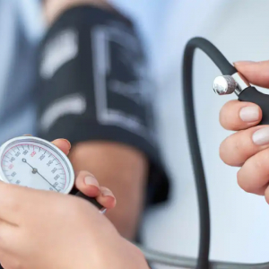 Кардиолог дал совет по снижению артериального давления за месяц